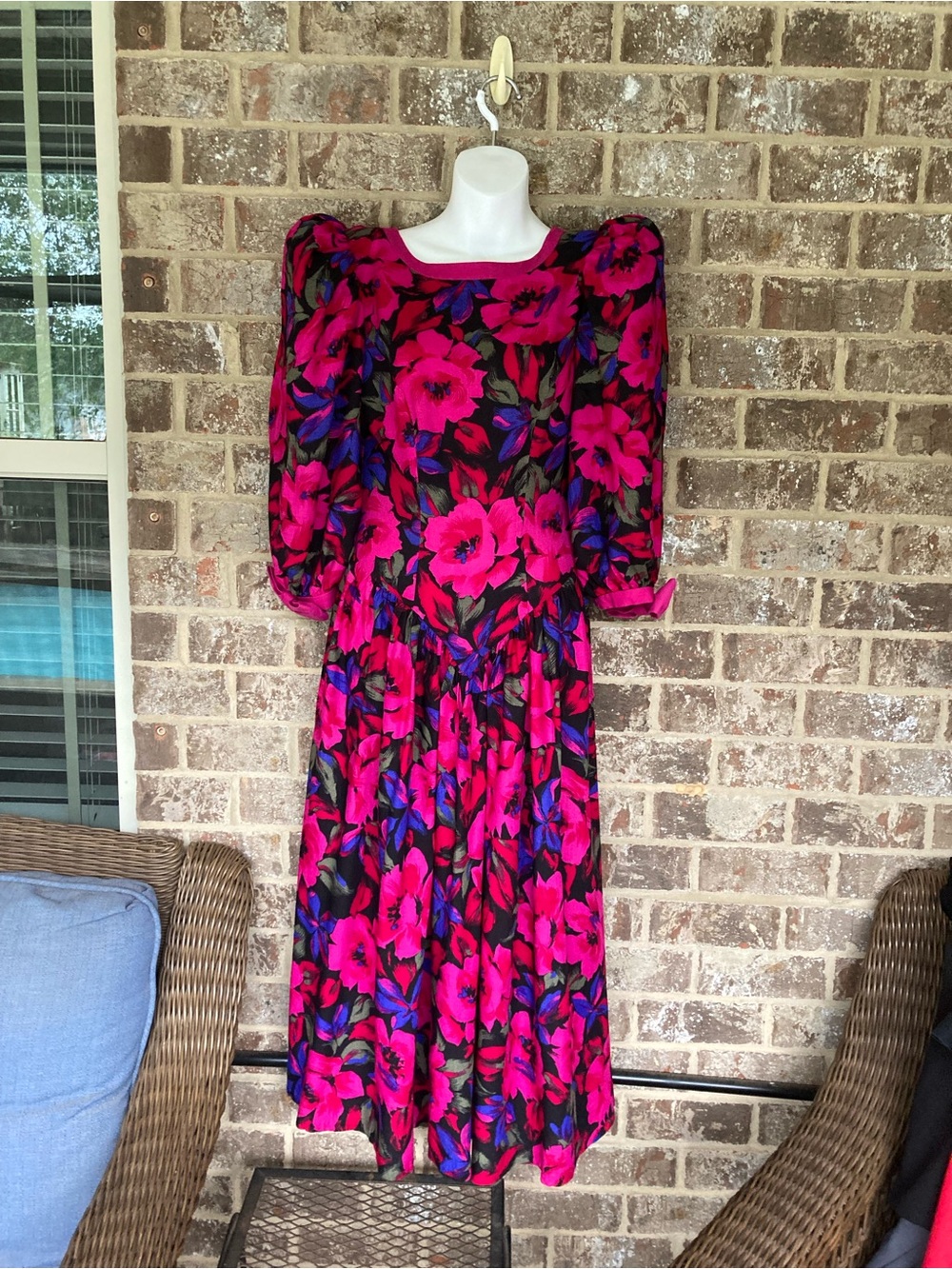 Vintage Circa 1980's Leslie Lucks Floral Dress Romantic Puff Sleeves Bows Size 4